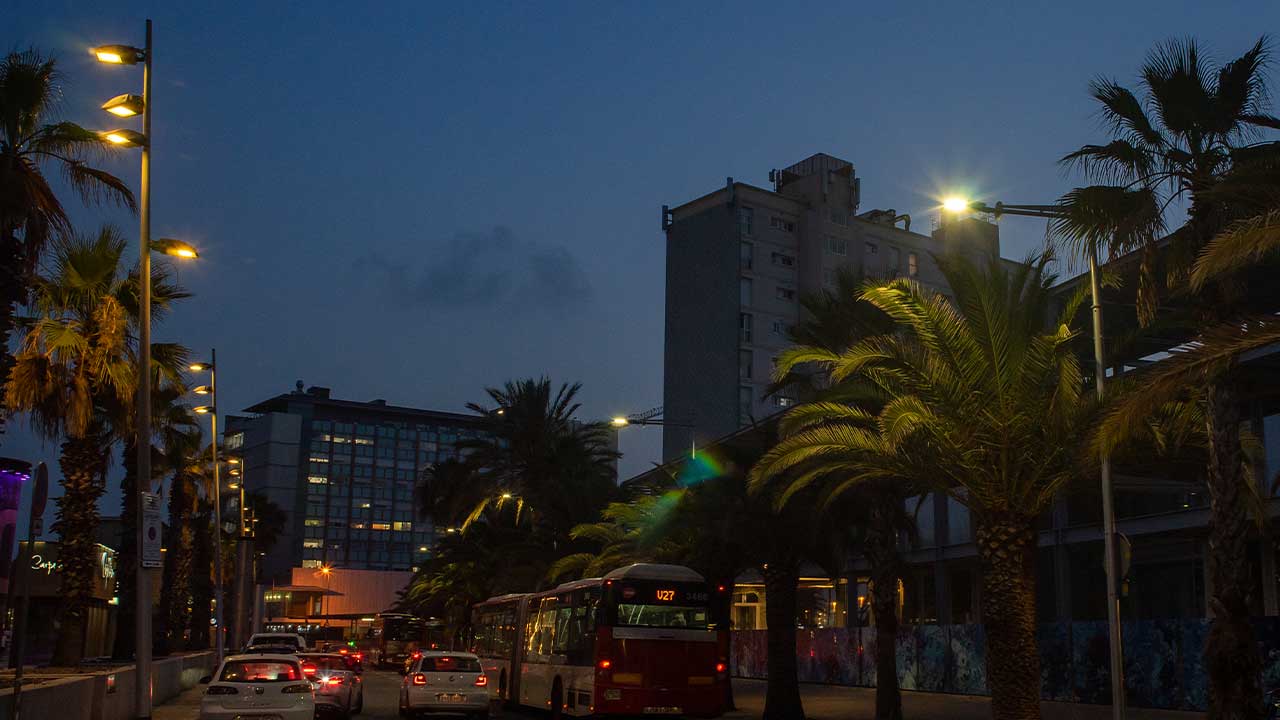 Illuminazione con apparecchi MILAN a Barceloneta